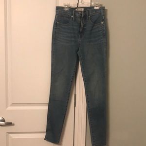 Madewell 10” high rise skinny jeans. NWT!